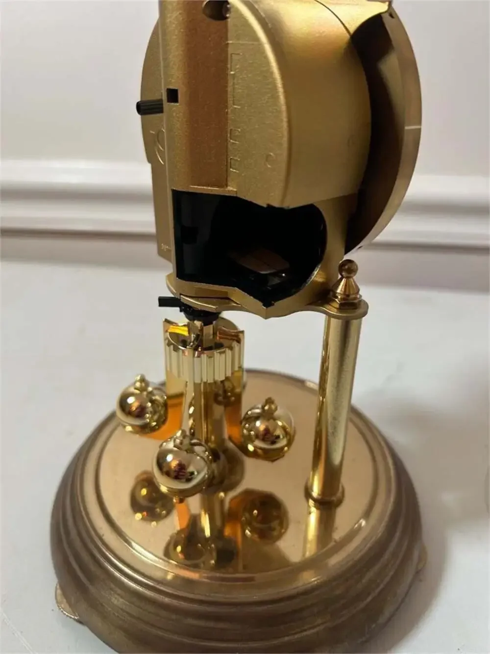 Kundo anniversary clock